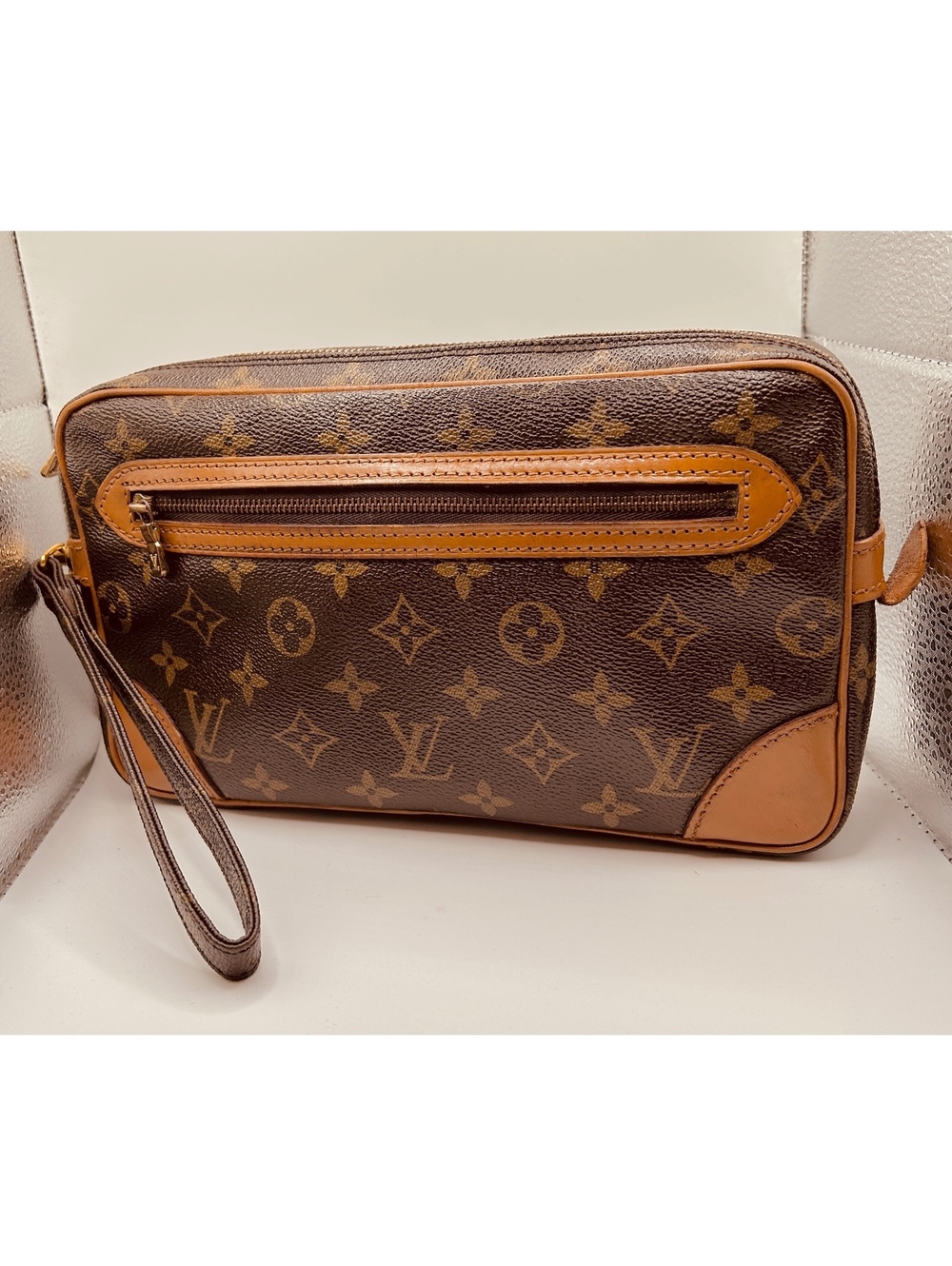 Louis Vuitton Vintage Marley Dragonne Monogram Clutch Bag VGC